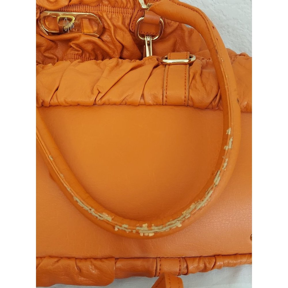 Large Purse and Matching Handbag JM Collection Orange Ruffle Purse Set - Picture 9 of 12